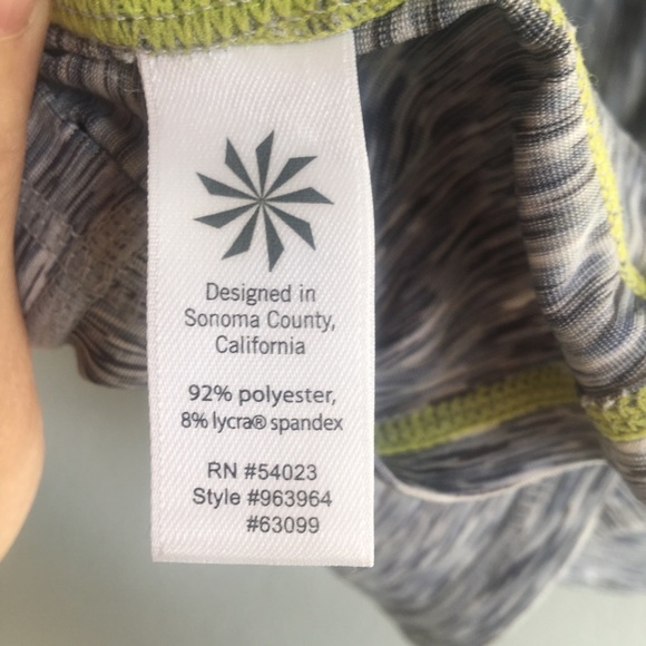 Athleta Mendoza 1/2 Zip Running Shirt Thumb Holes Space Dye Gray/Blue Size Small - Picture 14 of 16